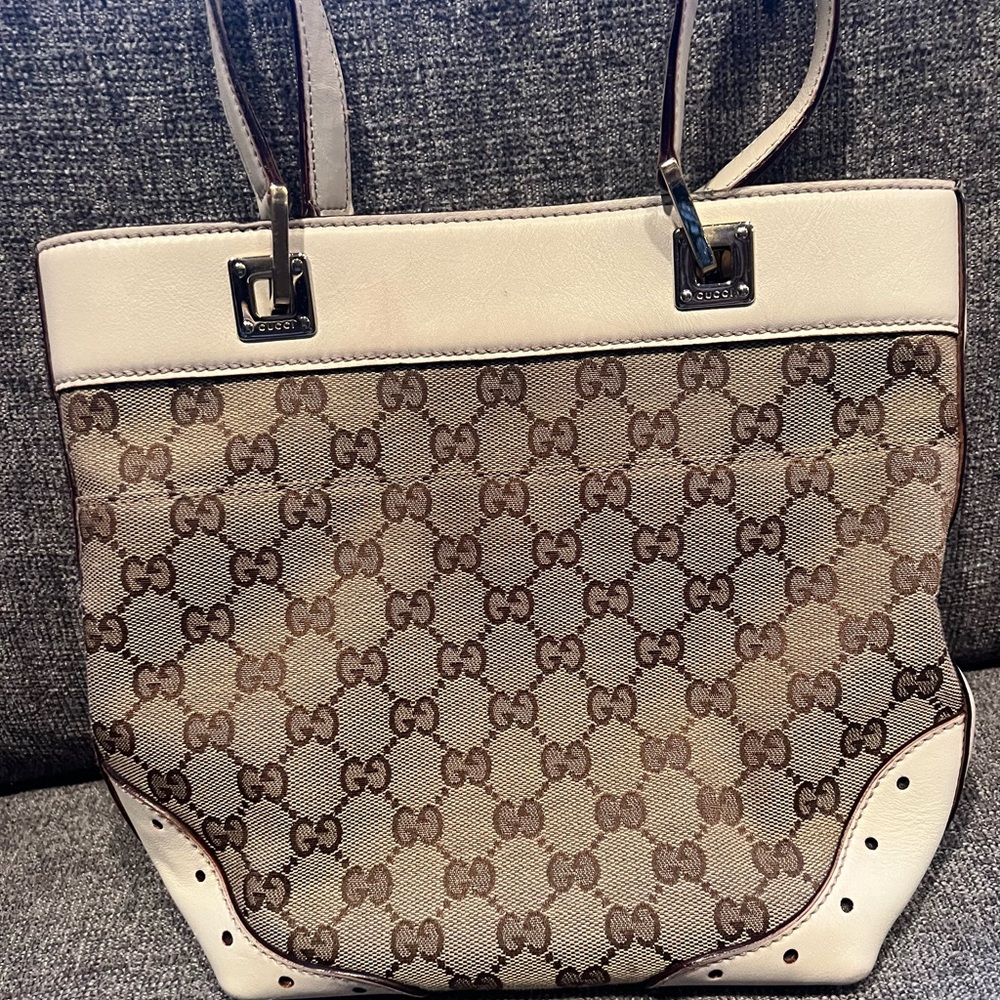 Gucci Beige GG Canvas Tote with Cream Leather Trim - Picture 2 of 3